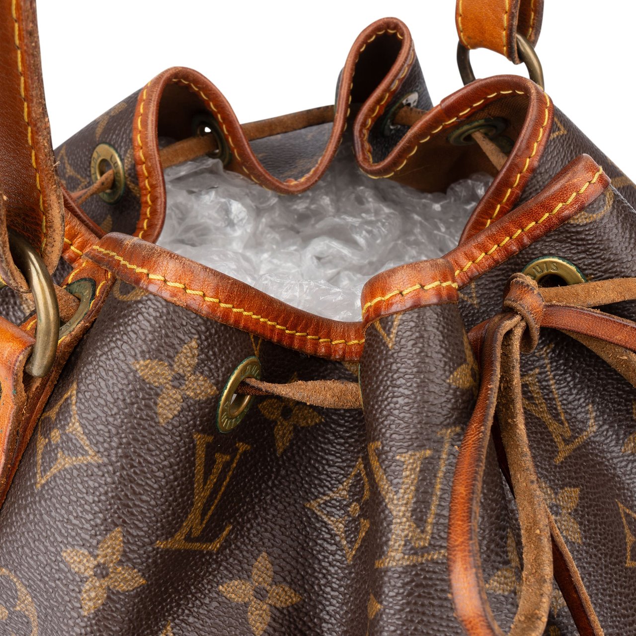 Louis Vuitton Louis Vuitton Canvas Monogram Sac Noe Petit Shoulder Bag Bruin