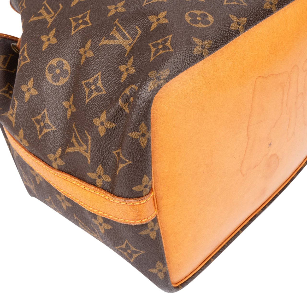 Louis Vuitton Louis Vuitton Canvas Monogram Sac Noe Petit Shoulder Bag Bruin