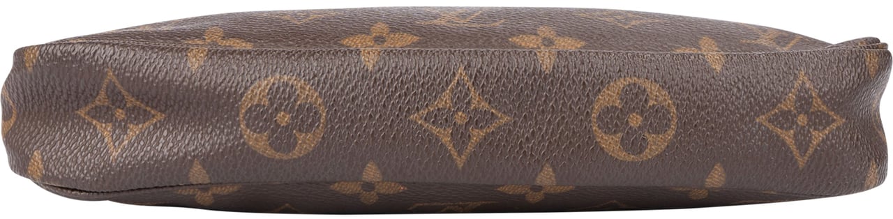 Louis Vuitton Louis Vuitton Canvas Monogram Pochette Accessoire Handbag Bruin