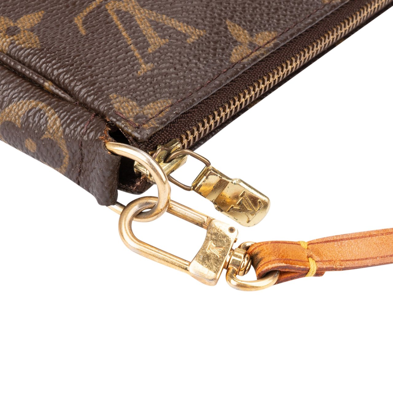 Louis Vuitton Louis Vuitton Canvas Monogram Pochette Accessoire Handbag Bruin