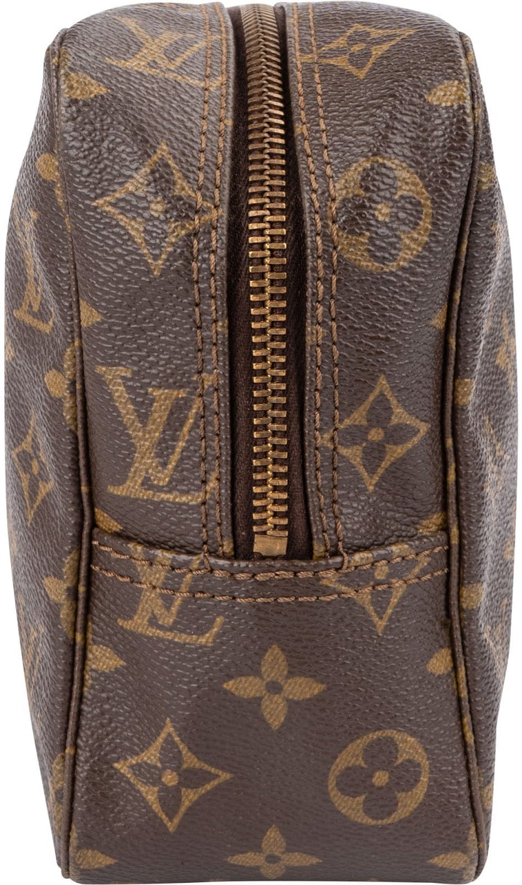 Louis Vuitton Monogram Canvas Trousse Toilette 28 Clutch Bruin