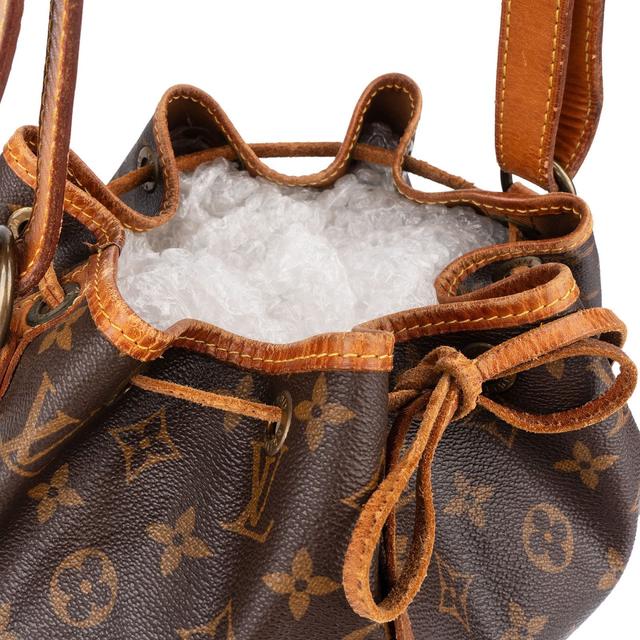 Louis Vuitton Monogram Canvas Sac Noé Petit Shoulder Bag Bruin