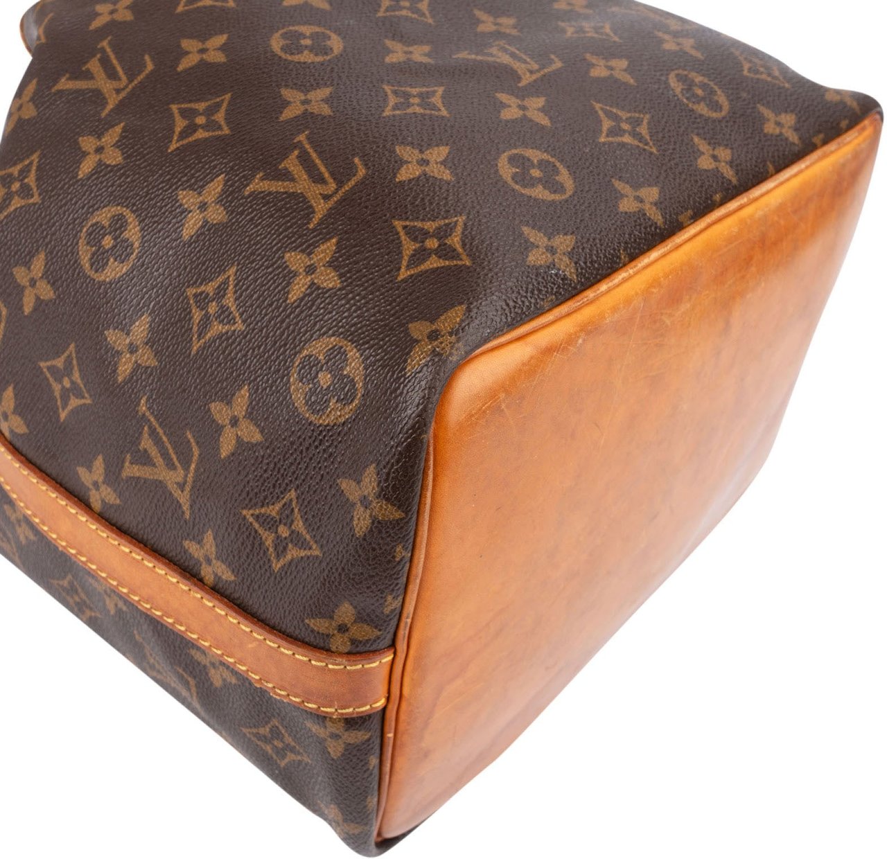 Louis Vuitton Monogram Canvas Sac Noé Petit Shoulder Bag Bruin