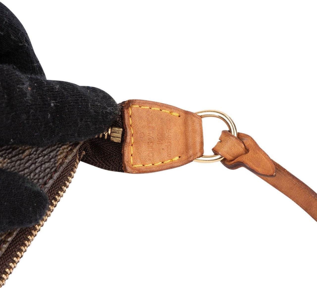 Louis Vuitton Monogram Canvas Pochette Accessoires Handbag Bruin