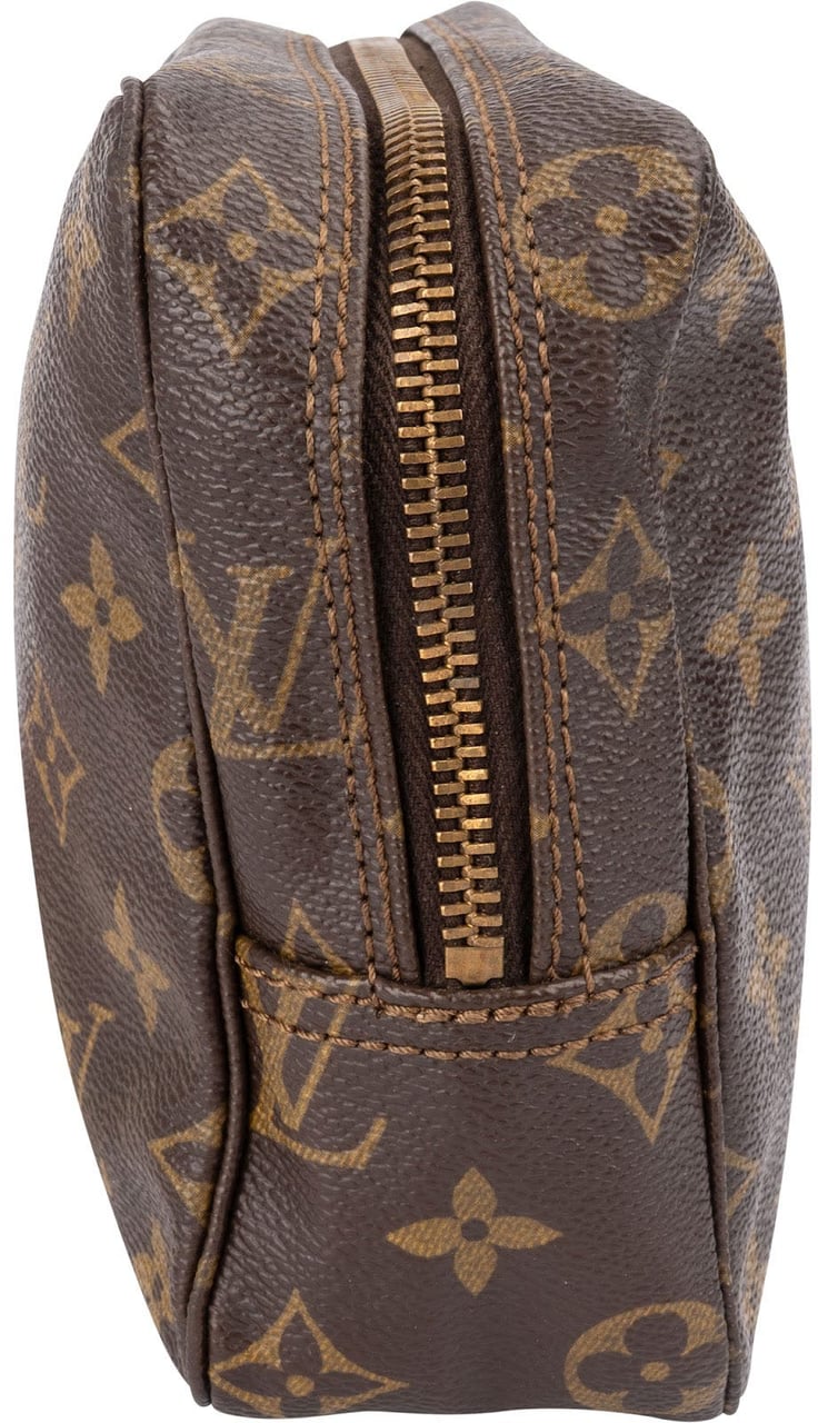 Louis Vuitton Monogram Canvas Trousse Toilette 23 Clutch Bruin