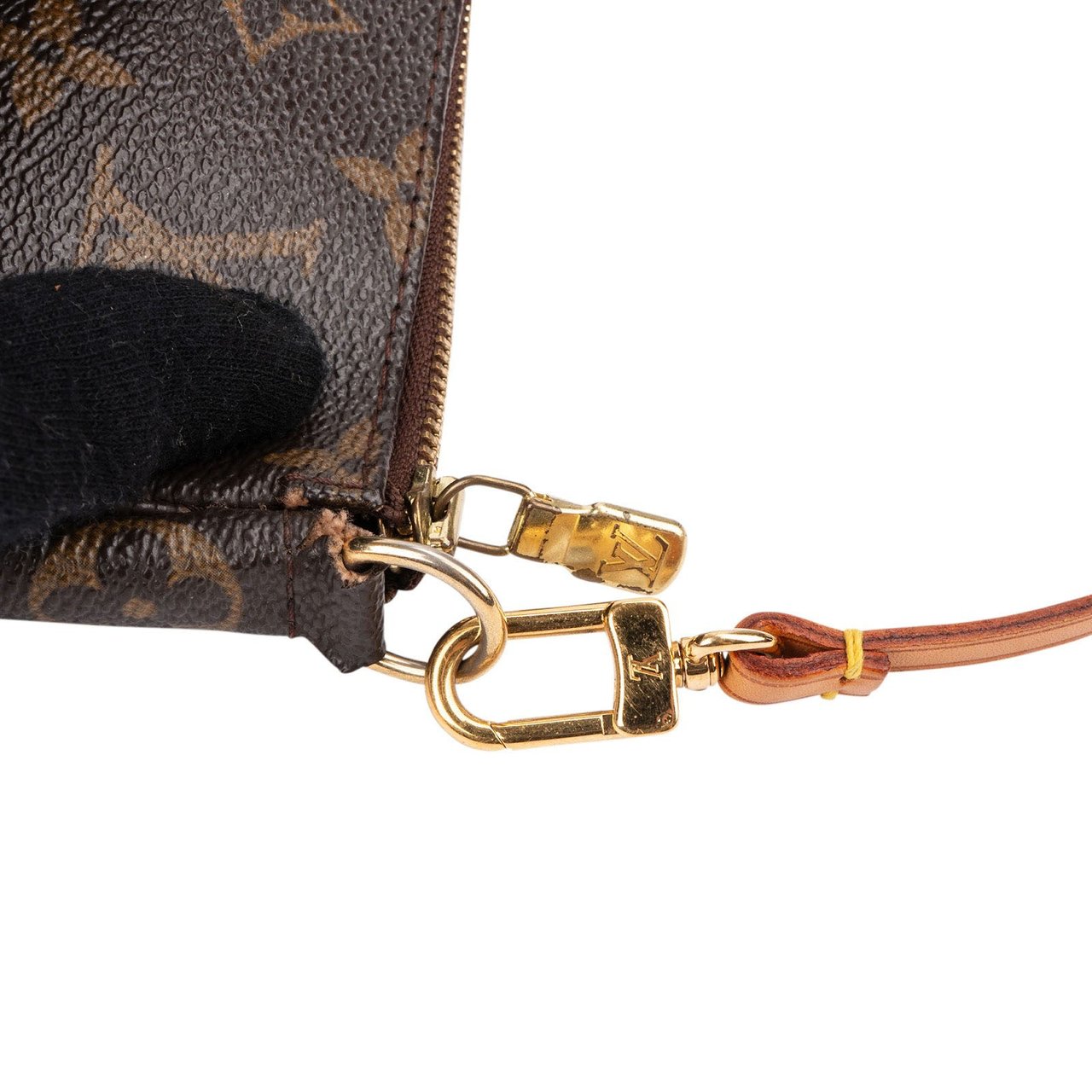 Louis Vuitton Monogram Canvas Pochette Accessoires Handbag Bruin