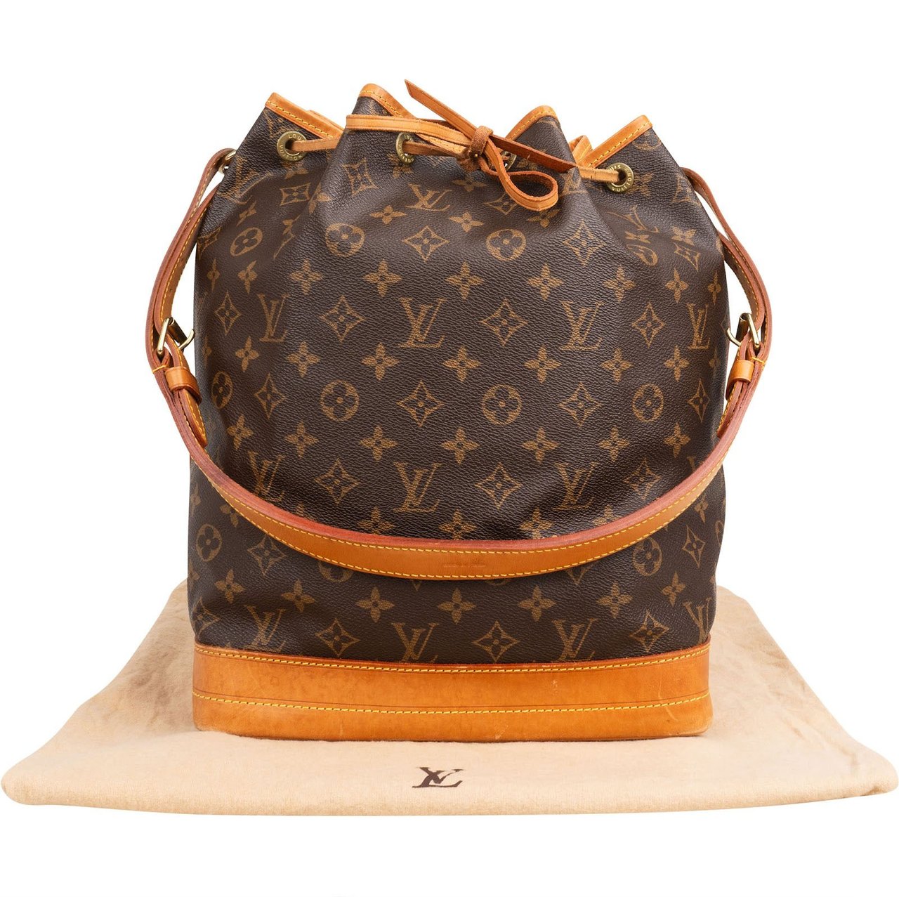 Louis Vuitton Monogram Canvas Sac Noé Grande Shoulder Bag Bruin