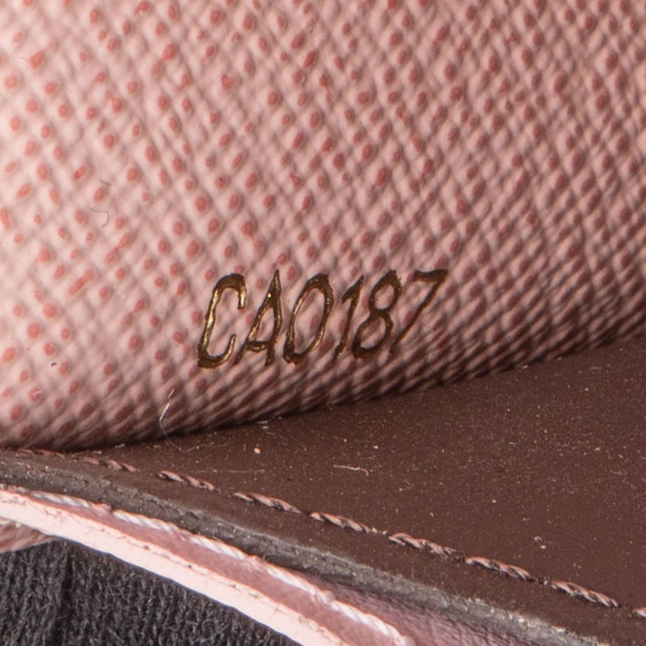 Louis Vuitton Monogram Canvas Emilie Wallet Bruin