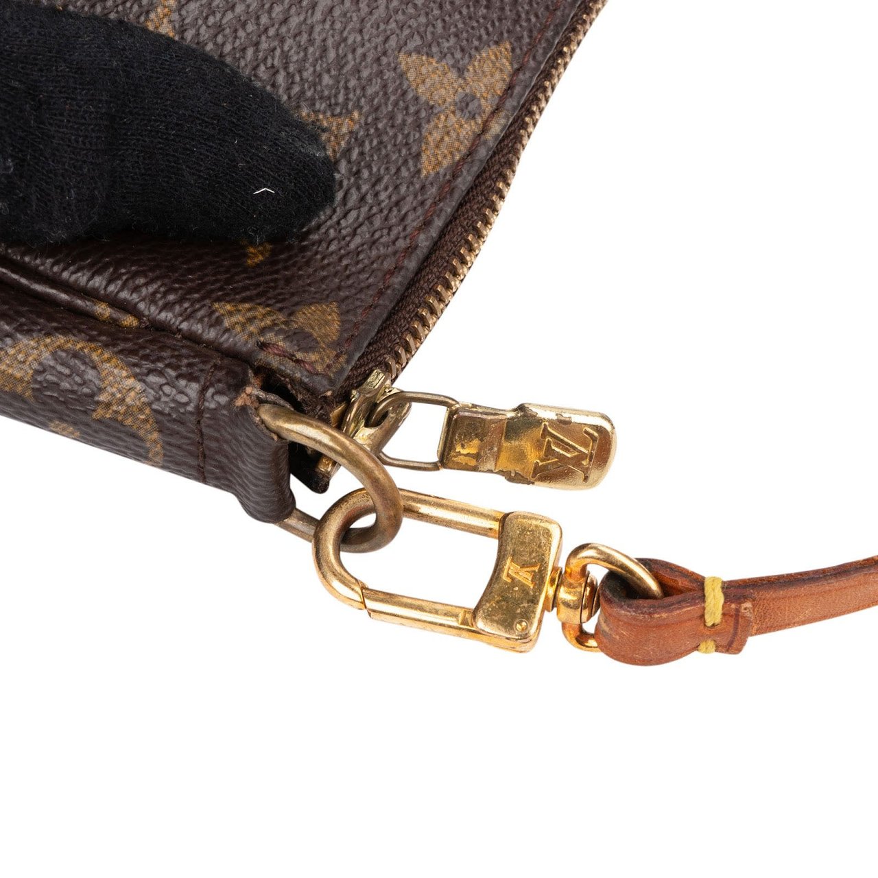 Louis Vuitton Monogram Canvas Pochette Accessoires Handbag Bruin