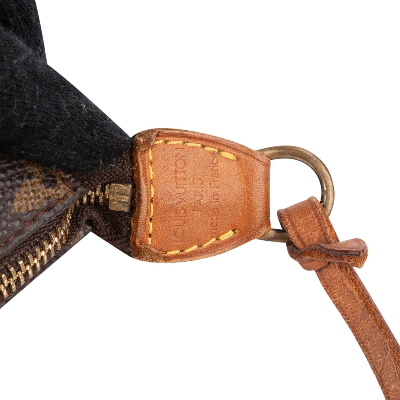 Louis Vuitton Monogram Canvas Pochette Accessoires Handbag Bruin