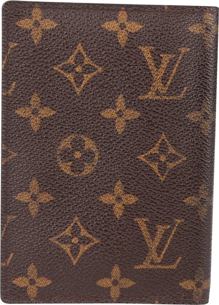 Louis Vuitton Monogram Canvas Passport Cover Card Holder Bruin