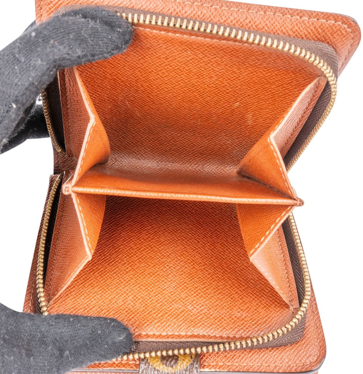 Louis Vuitton Monogram Canvas Compact Zip Wallet Bruin