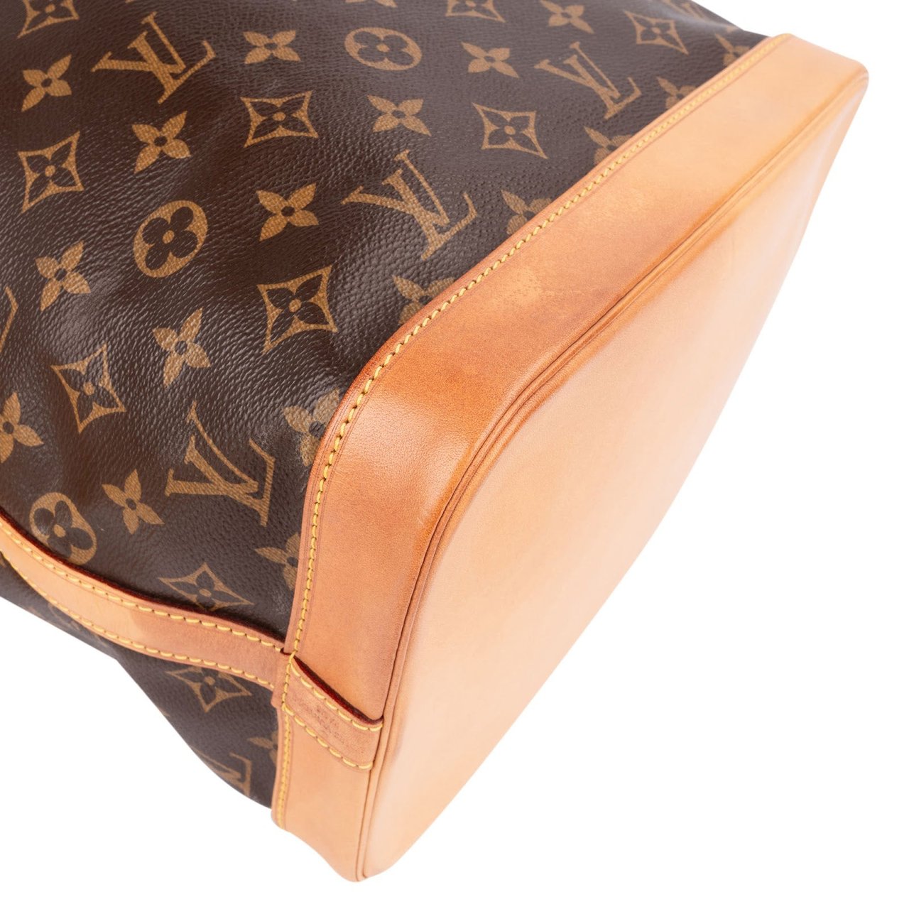 Louis Vuitton Monogram Canvas NM Sac Noé Petit Shoulder Bag Bruin
