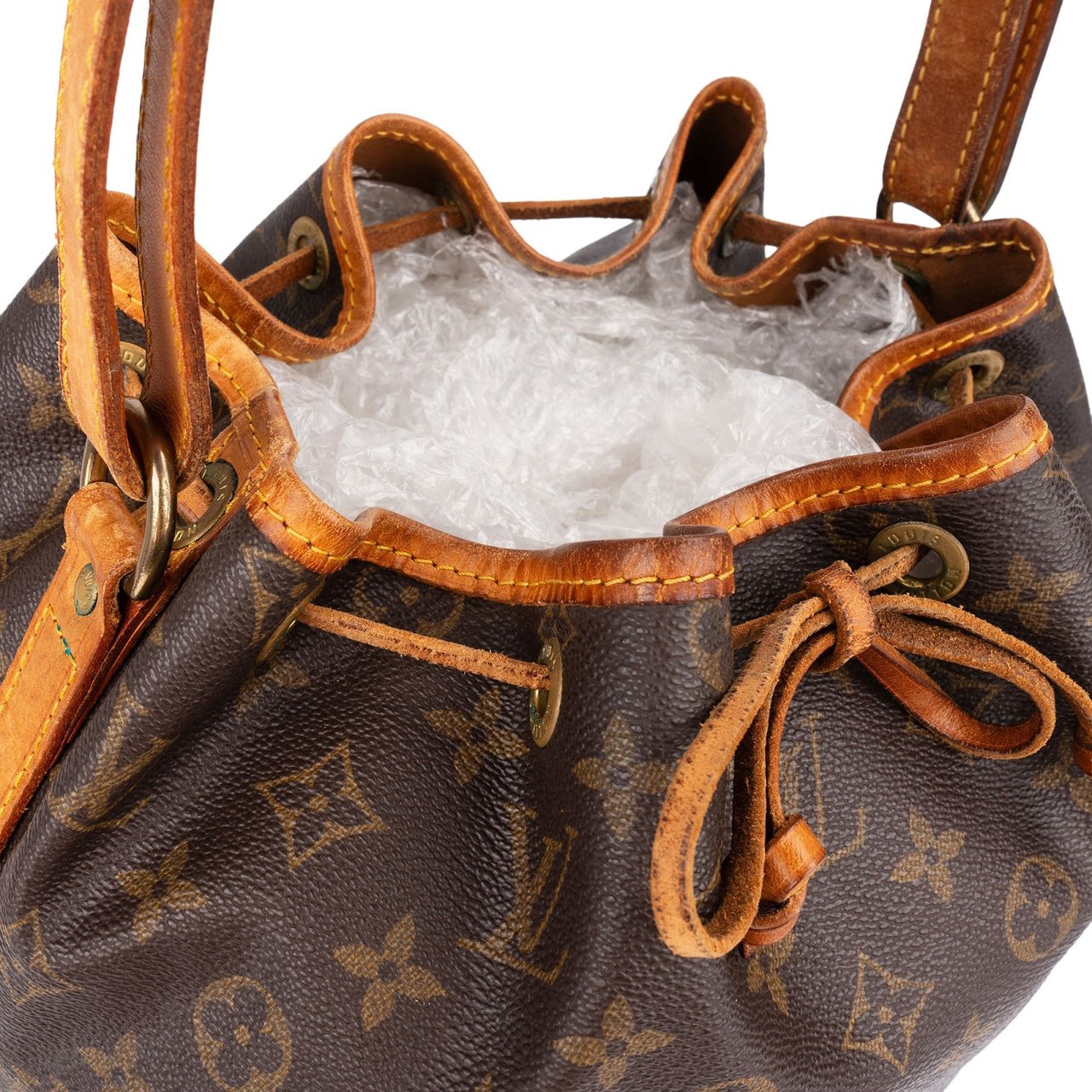 Louis Vuitton Monogram Canvas Sac Noé Grande Shoulder Bag Bruin