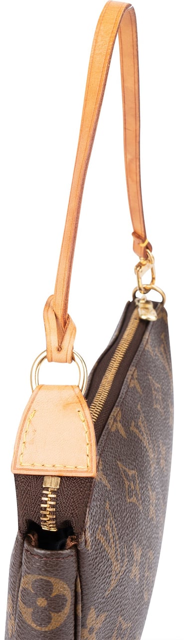 Louis Vuitton Louis Vuitton Canvas Monogram Pochette Accessoire Handbag Bruin
