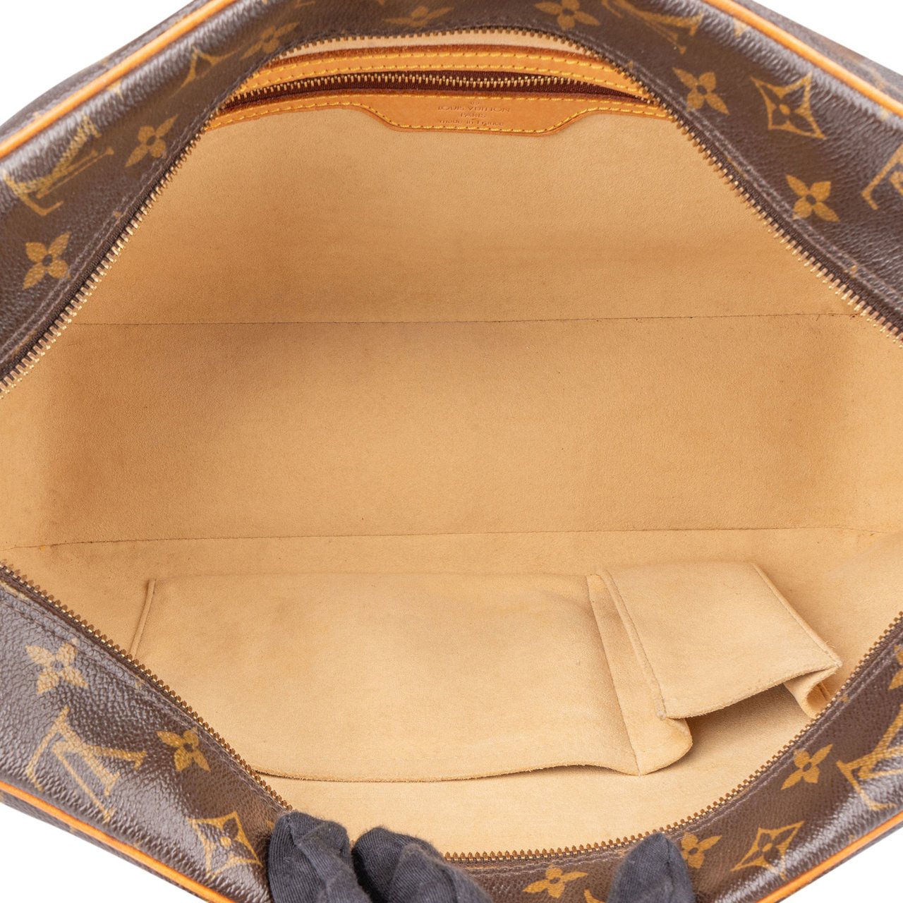 Louis Vuitton Louis Vuitton Canvas Monogram Cite GM Shoulder Bag Bruin