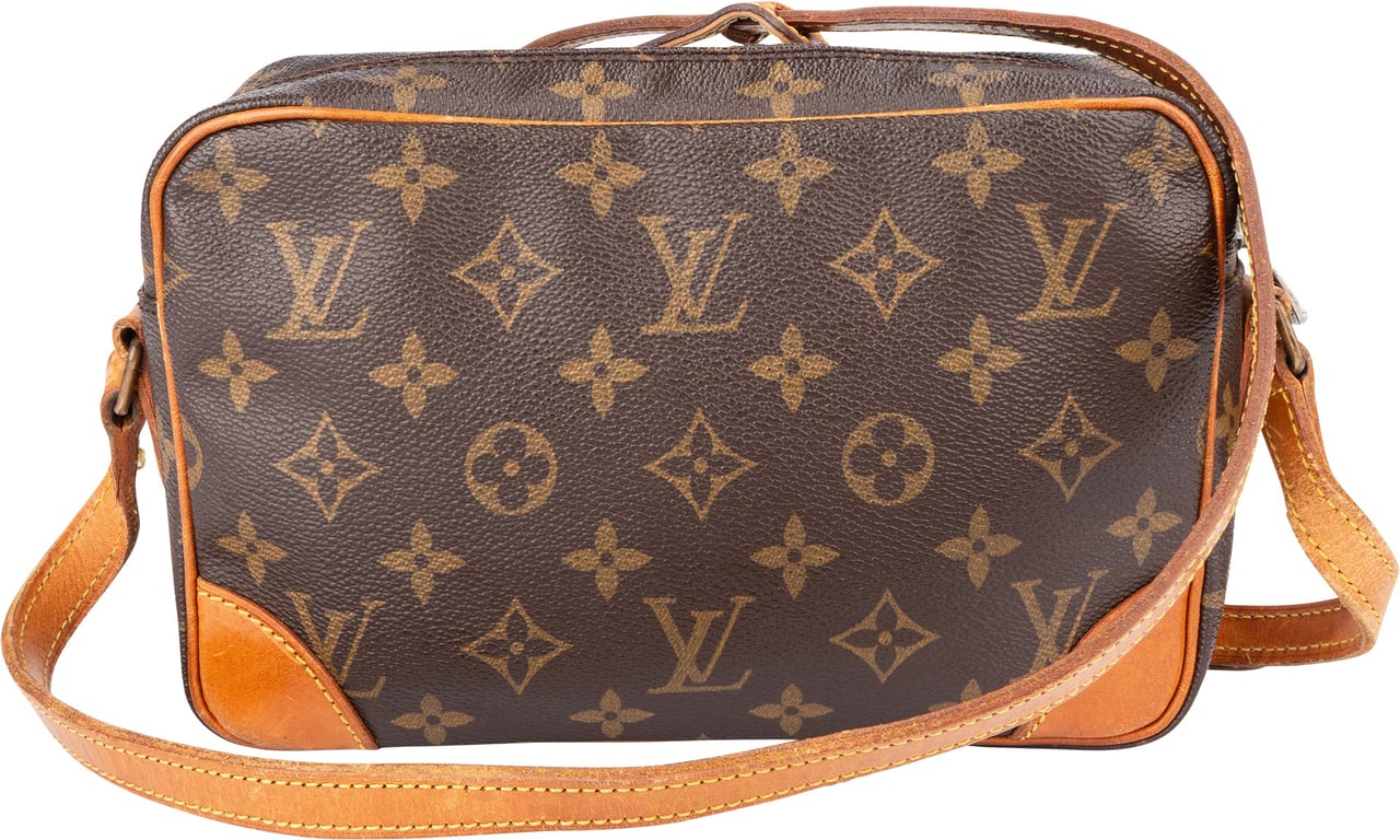 Louis Vuitton Louis Vuitton Canvas Monogram Trocadero 23 Crossbody Bag Bruin