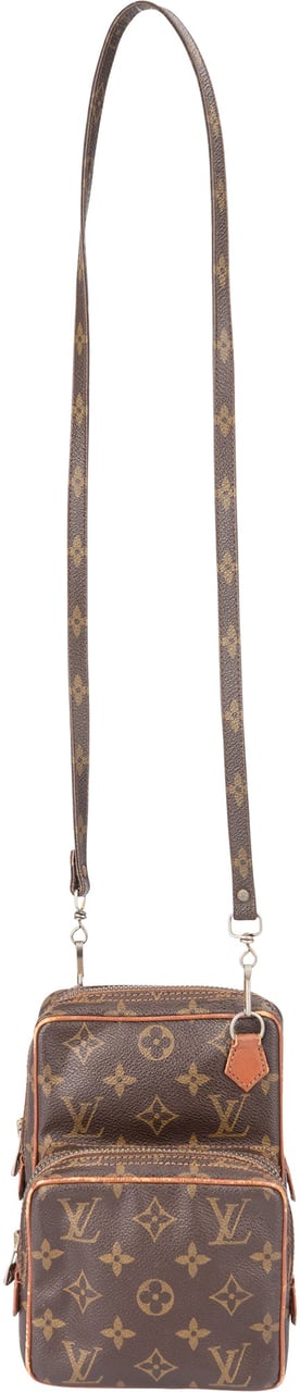 Louis Vuitton Louis Vuitton Canvas Monogram Amazone Crossbody Bag Bruin
