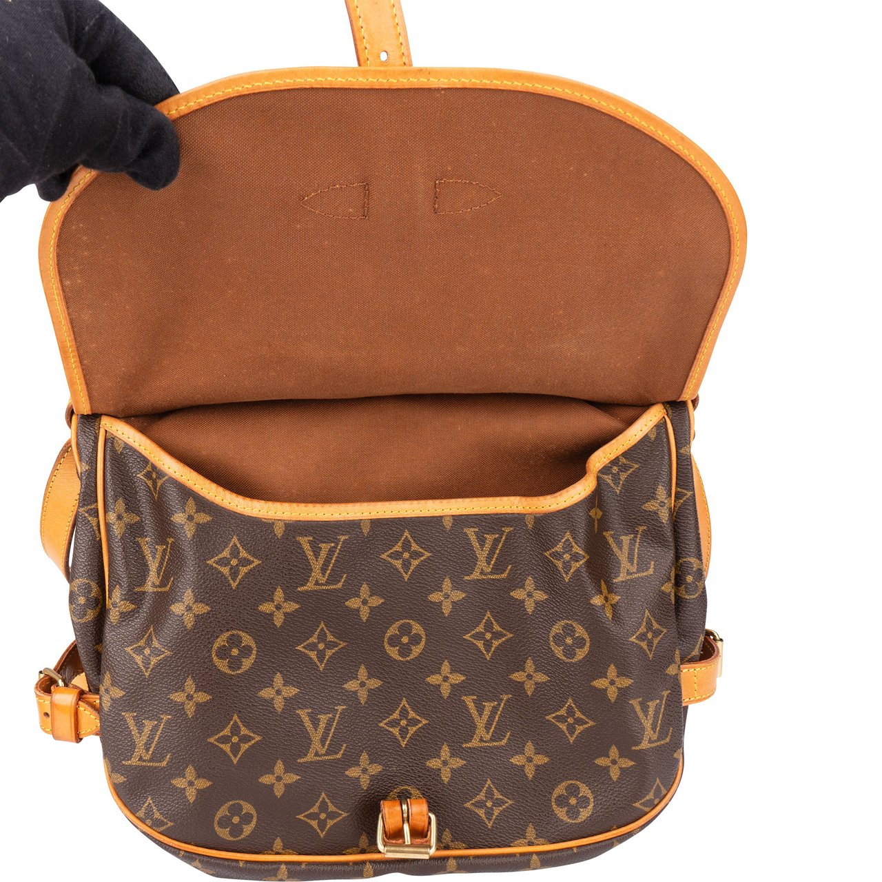 Louis Vuitton Louis Vuitton Canvas Monogram Saumur 30 Crossbody Bag Bruin