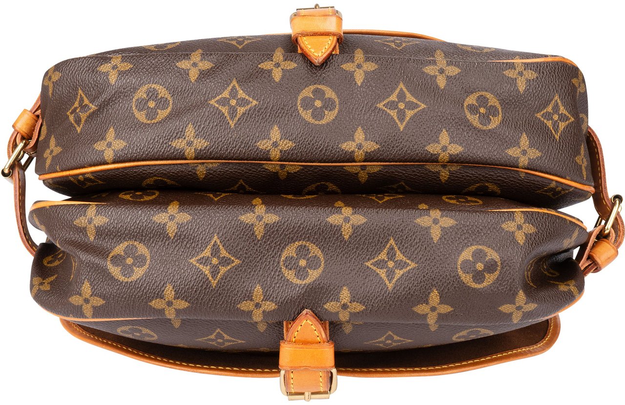 Louis Vuitton Louis Vuitton Canvas Monogram Saumur 30 Crossbody Bag Bruin