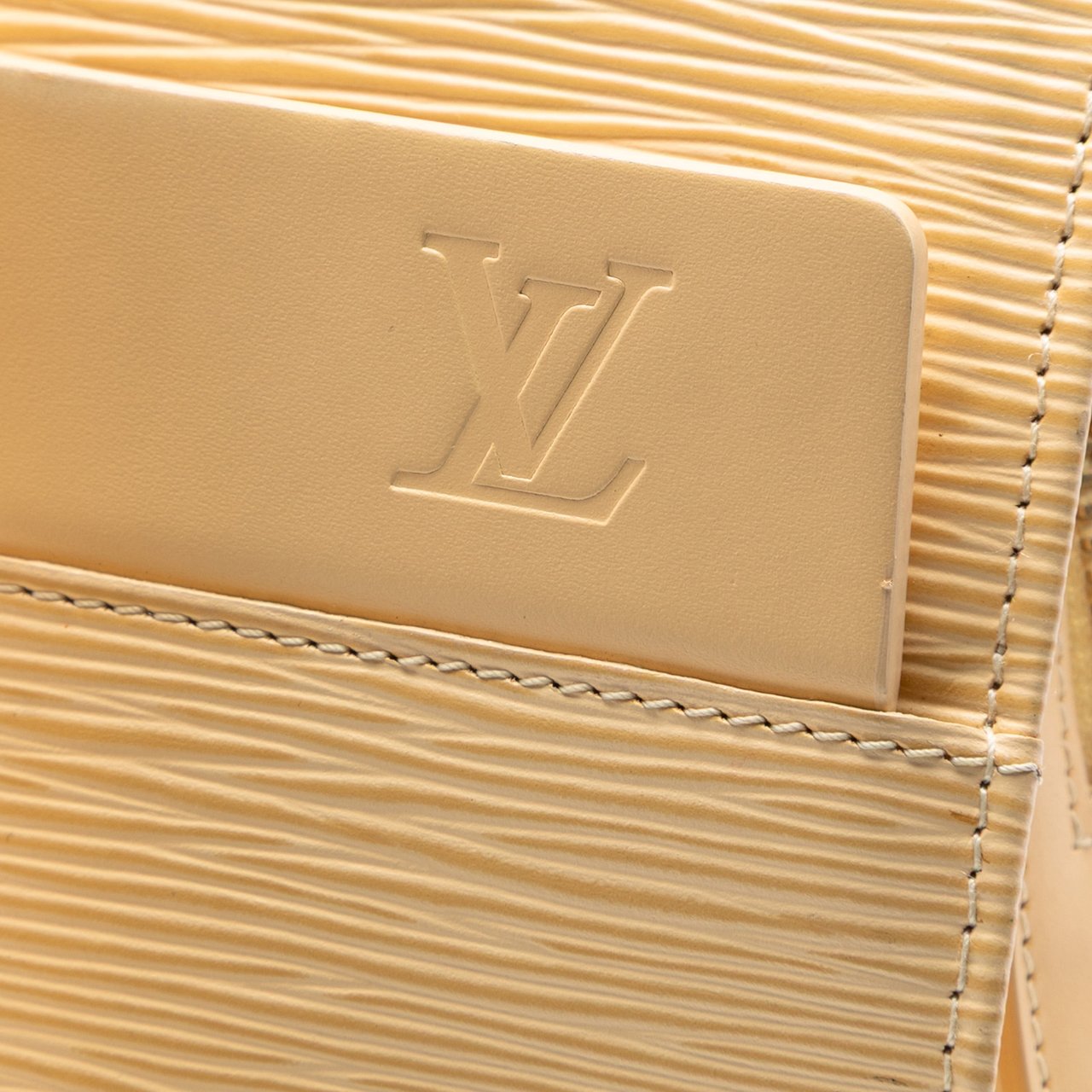 Louis Vuitton Epi Croisette GM Geel