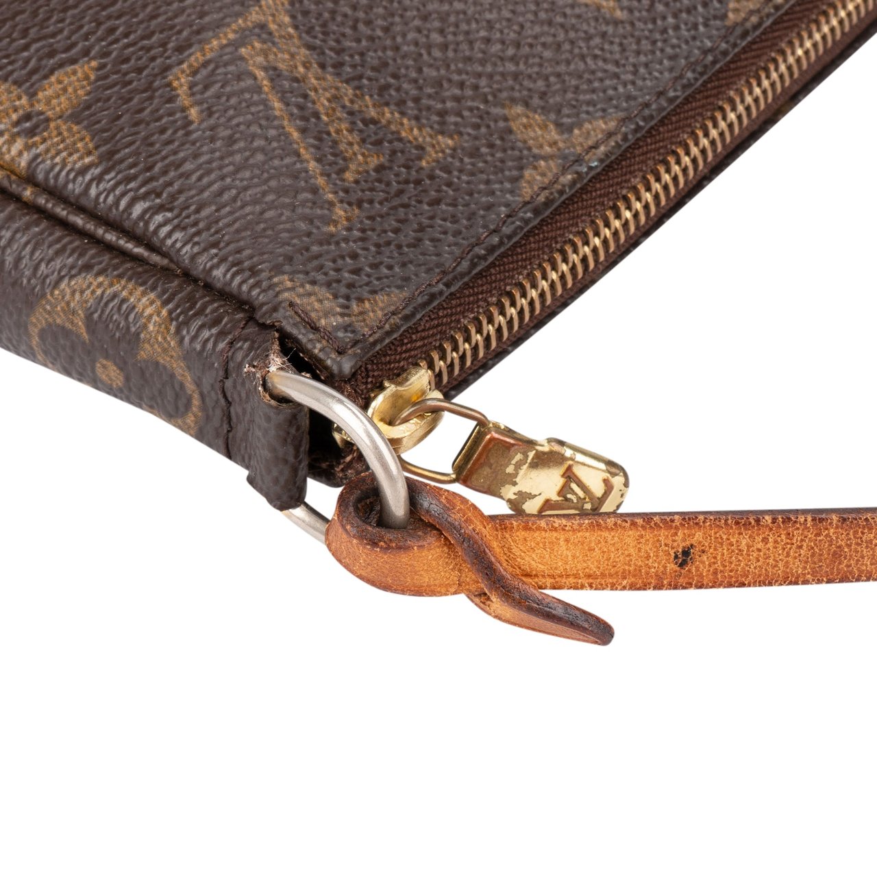 Louis Vuitton Louis Vuitton Canvas Monogram Pochette Accessoire Handbag Bruin