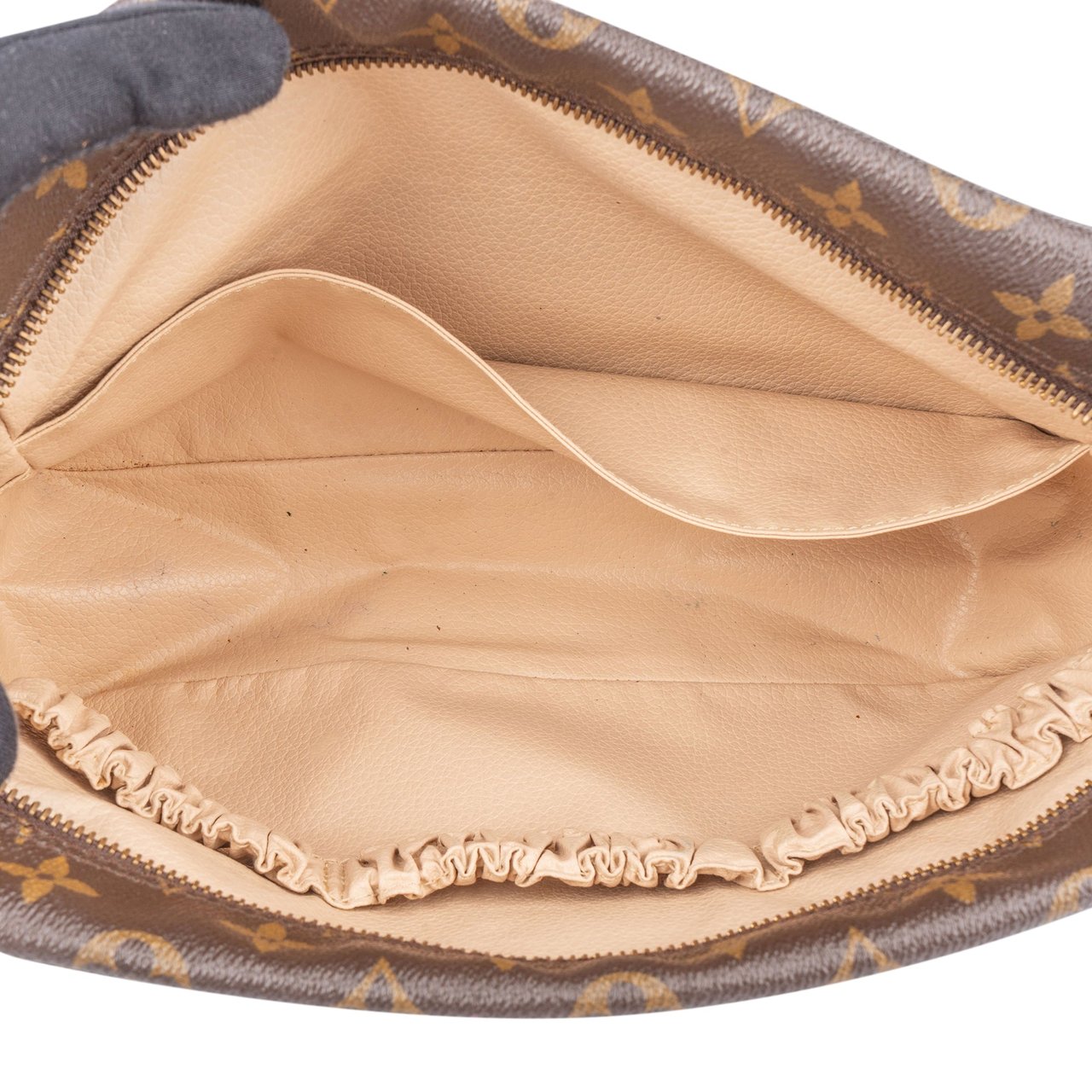 Louis Vuitton Louis Vuitton Canvas Monogram Trousse Toilette 28 Clutch Bruin