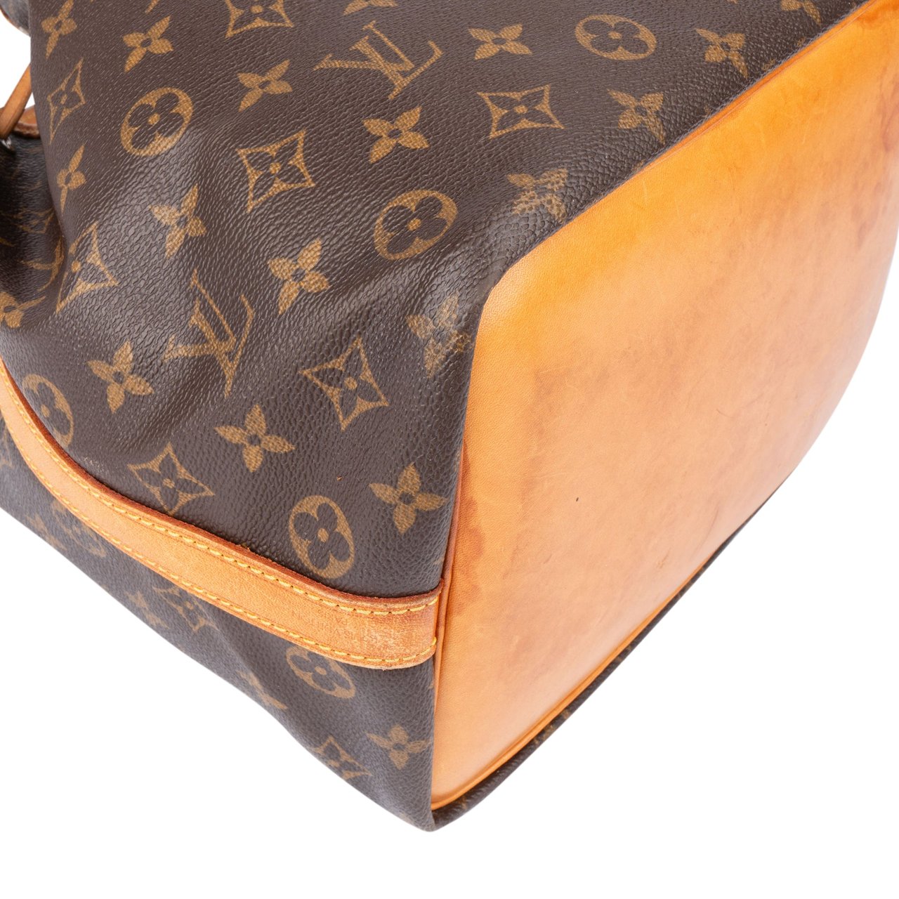 Louis Vuitton Louis Vuitton Canvas Monogram Sac Noe Petit Shoulder Bag Bruin