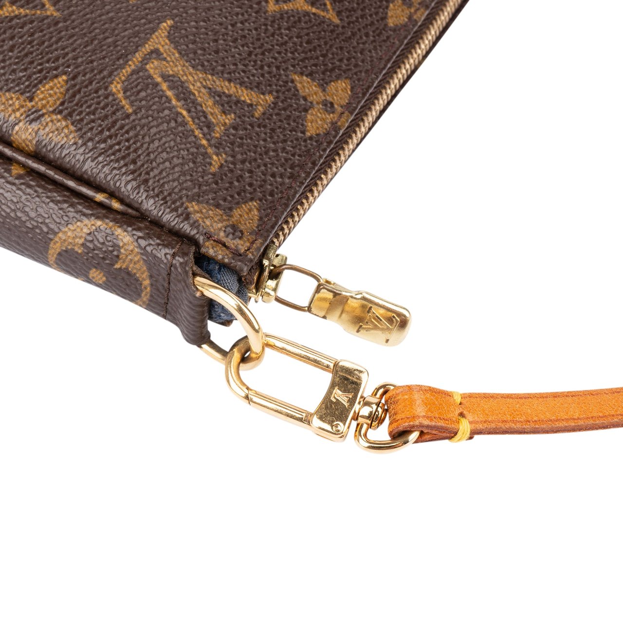 Louis Vuitton Louis Vuitton Canvas Monogram Pochette Accessoire Handbag Bruin