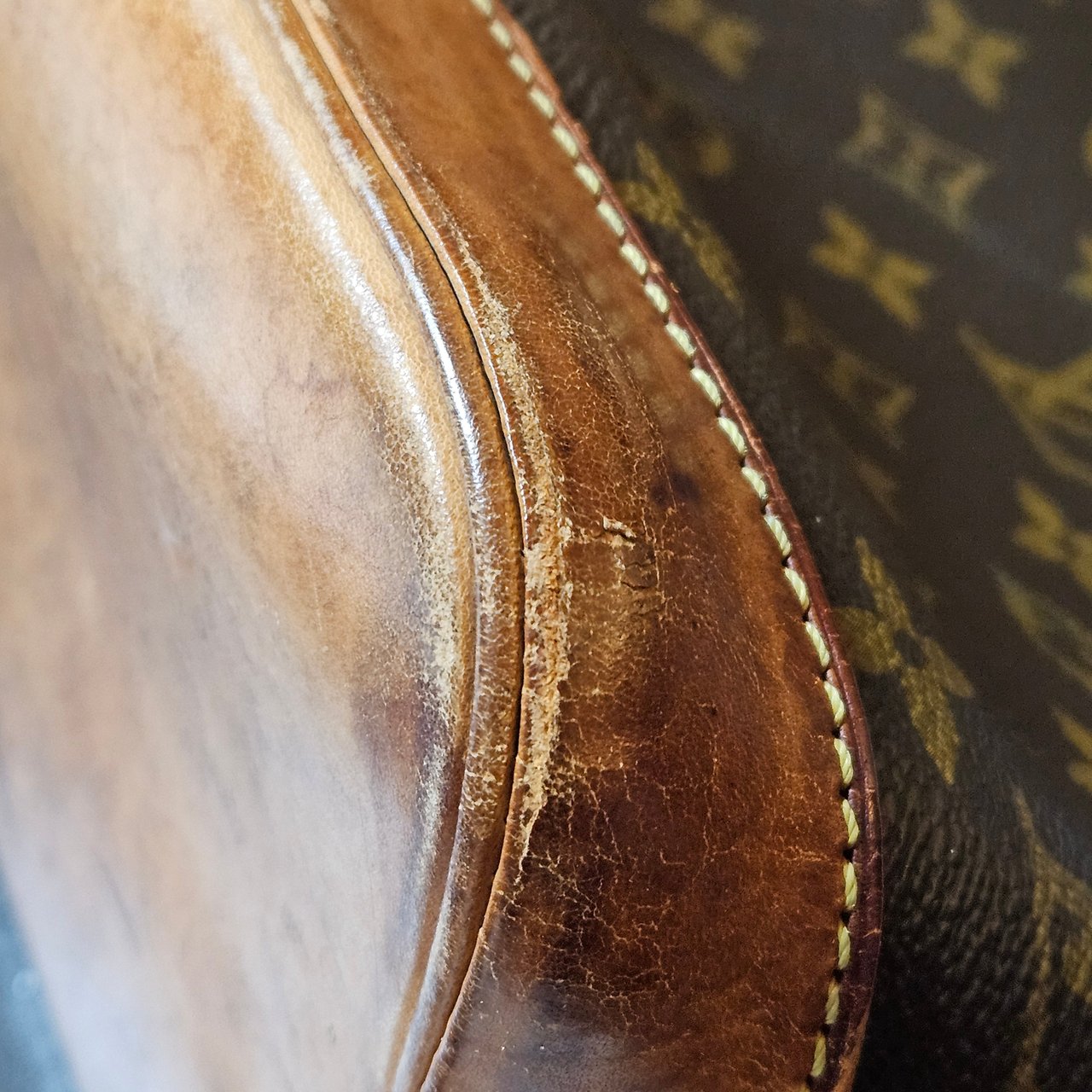 Louis Vuitton Louis Vuitton Canvas Monogram Alma PM Handbag Bruin