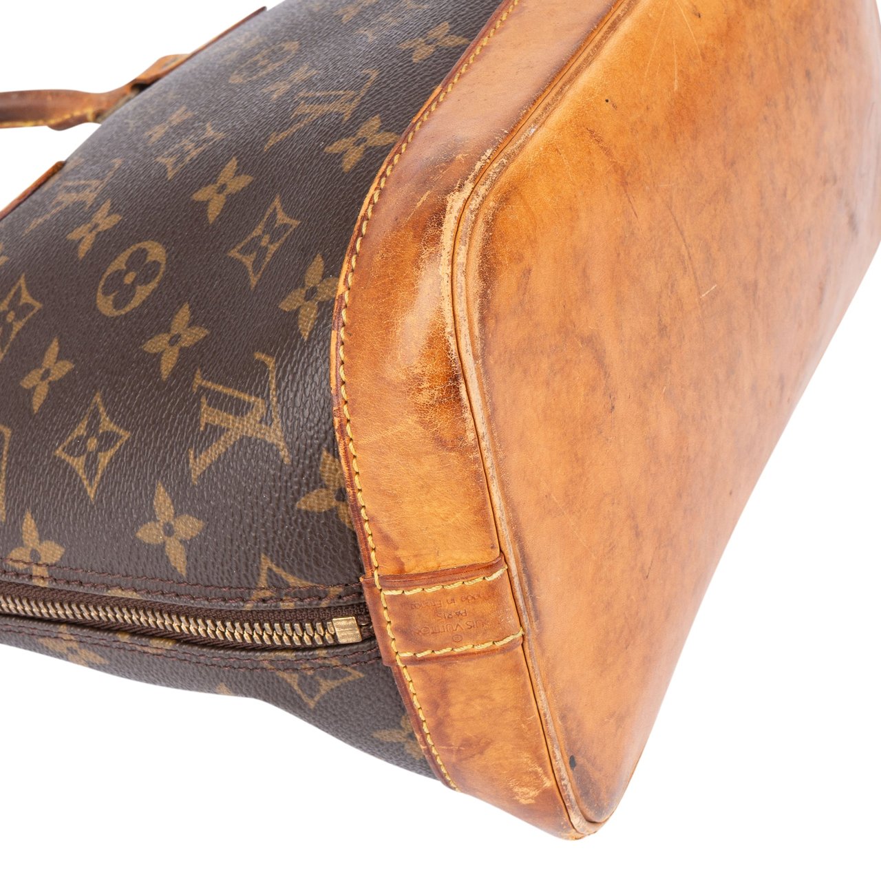 Louis Vuitton Louis Vuitton Canvas Monogram Alma PM Handbag Bruin