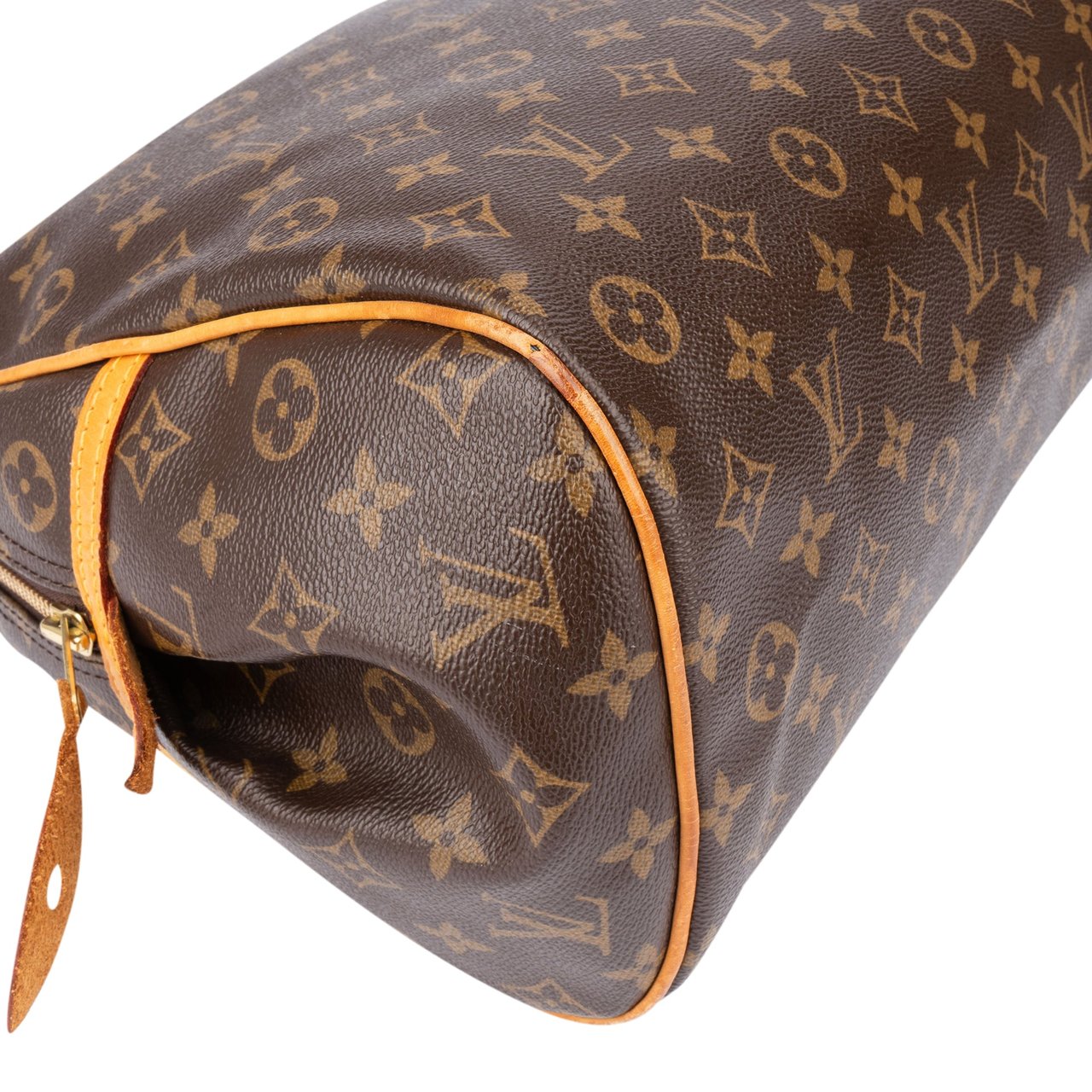 Louis Vuitton Louis Vuitton Canvas Monogram Montorgueil GM Handbag Bruin