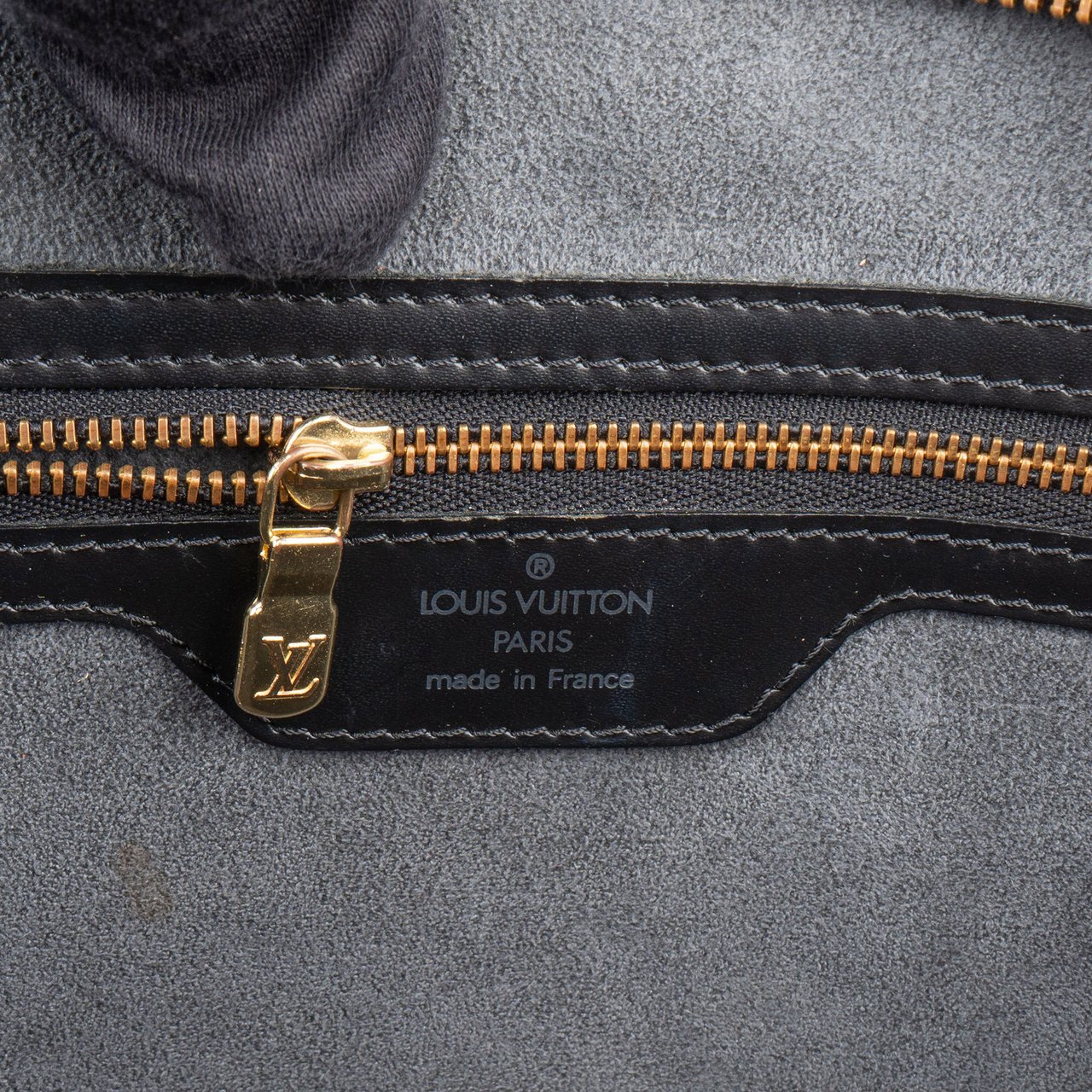 Louis Vuitton Louis Vuitton Noir Epi Leather Saint Jacques Shoulder Bag Zwart