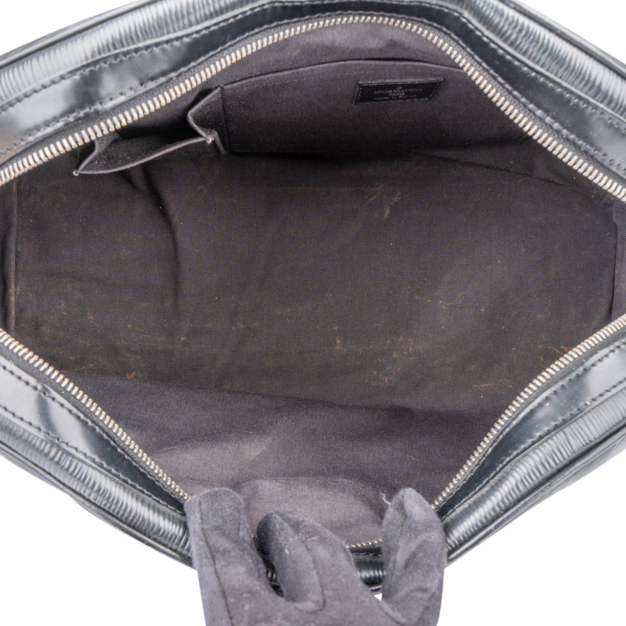 Louis Vuitton Louis Vuitton Noir Epi Leather Montaigne GM Handbag Zwart