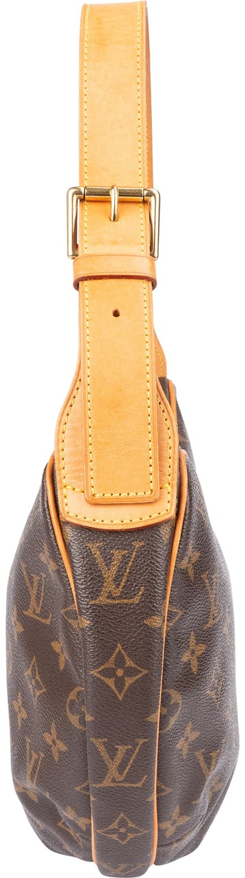 Louis Vuitton Louis Vuitton Canvas Monogram Croissant MM Shoulder Bag Bruin