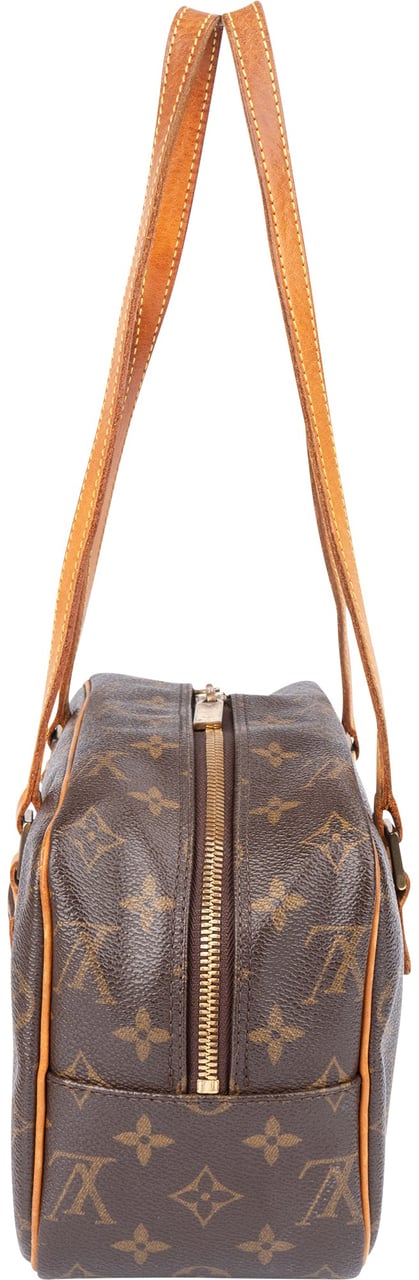 Louis Vuitton Canvas Monogram Cite MM Shoulder Bag Bruin