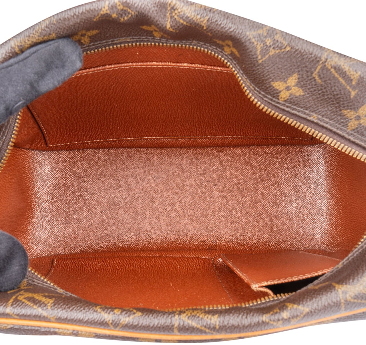 Louis Vuitton Canvas Monogram Cite MM Shoulder Bag Bruin