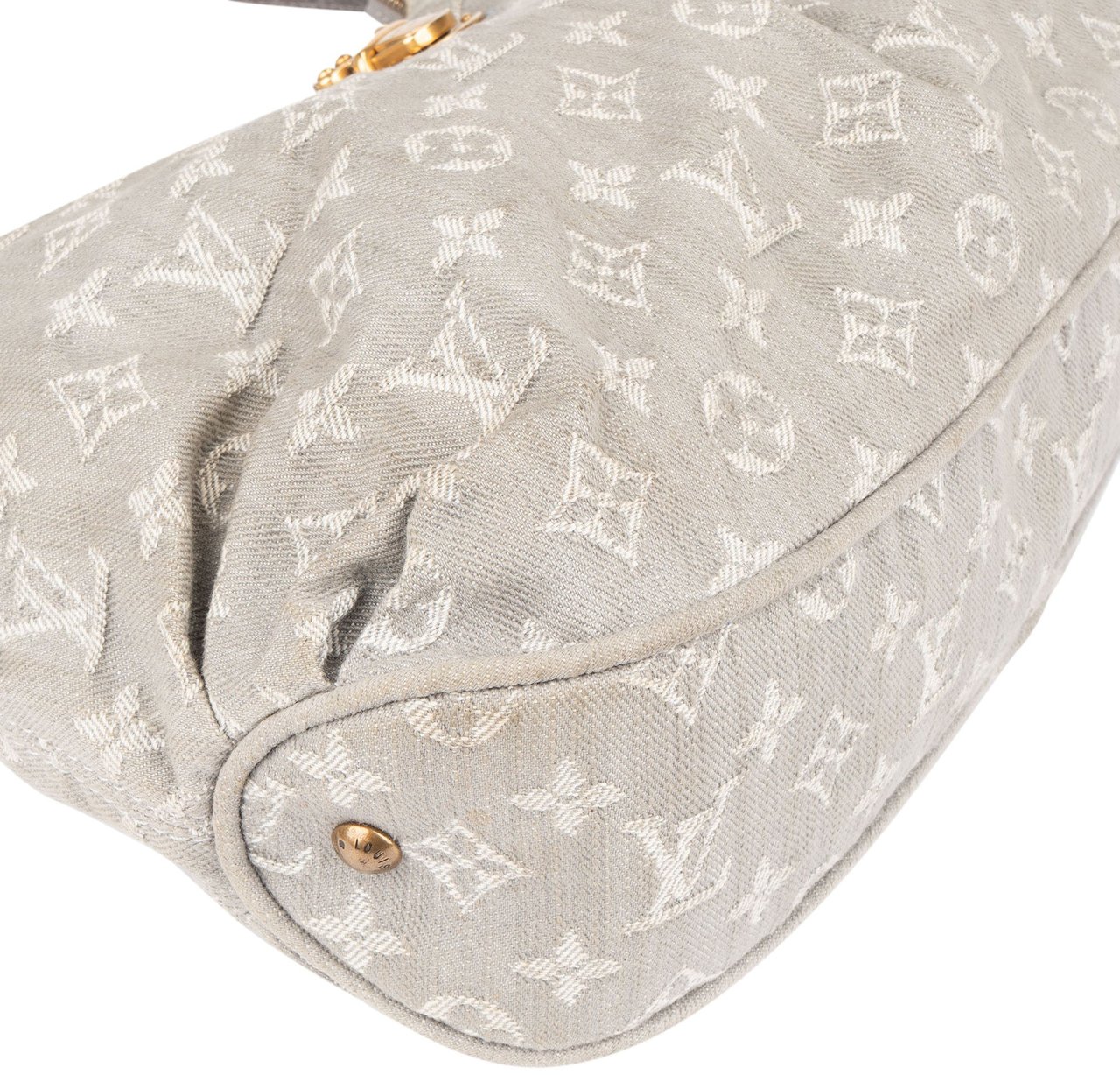 Louis Vuitton Louis Vuitton Denim Monogram Mahina Crossbody / Shoulder Bag Divers