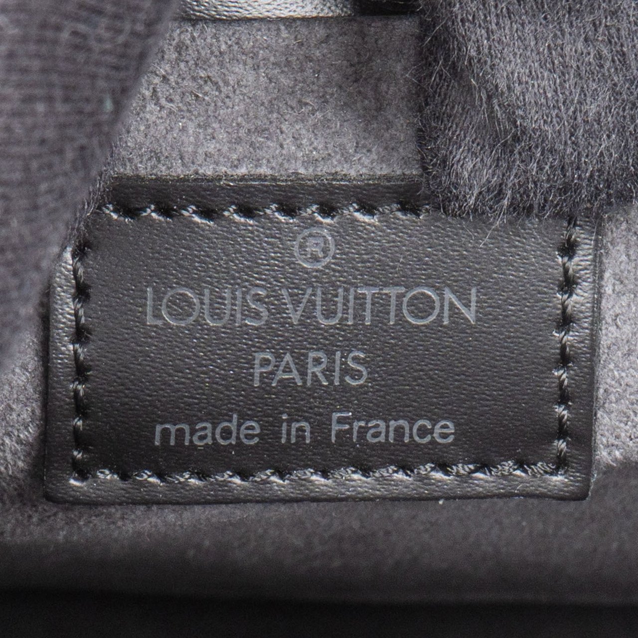 Louis Vuitton Louis Vuitton Noir Epi Leather Ombre Handbag Zwart