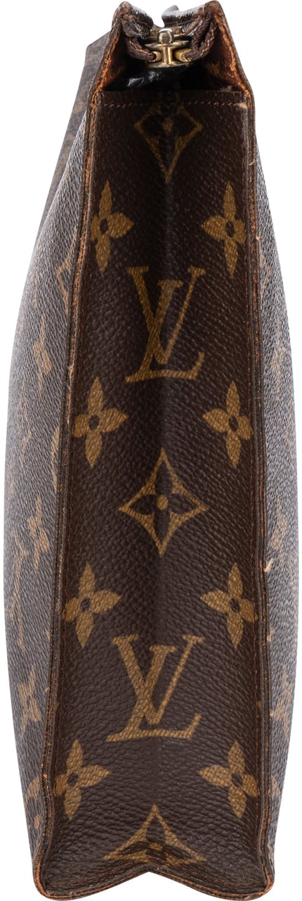 Louis Vuitton Louis Vuitton Canvas Monogram Poche Toilette 25 Clutch Bruin