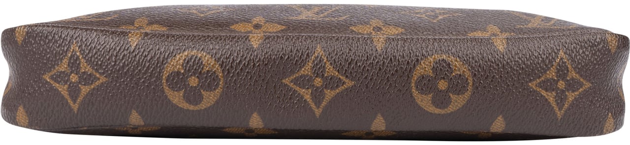 Louis Vuitton Louis Vuitton Canvas Monogram Pochette Accessoire Handbag Bruin