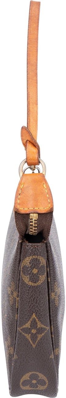 Louis Vuitton Louis Vuitton Canvas Monogram Pochette Accessoire Handbag Bruin