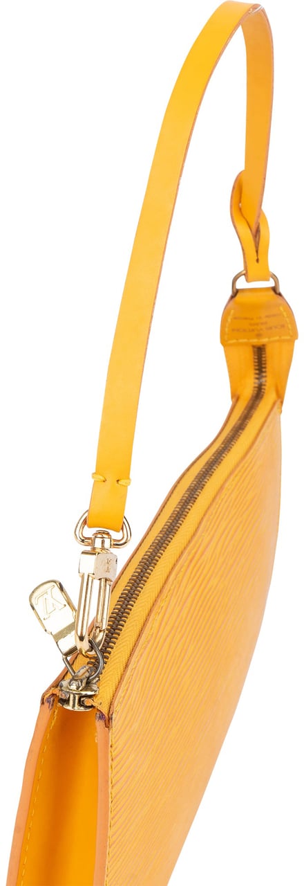 Louis Vuitton Yellow Epi Leather Pochette Accessoire Handbag Geel