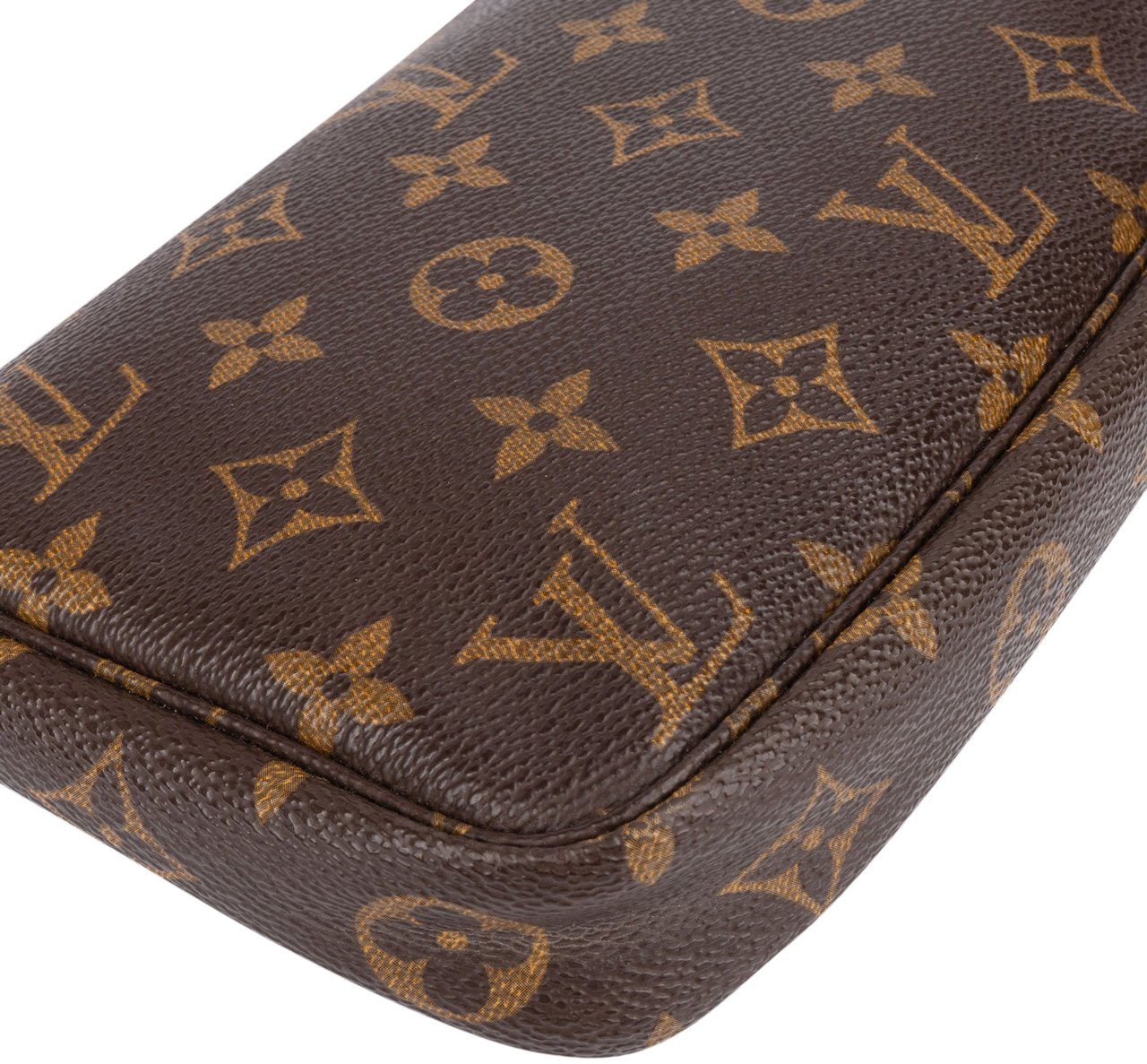 Louis Vuitton Louis Vuitton Canvas Monogram Pochette Accessoire Handbag Bruin