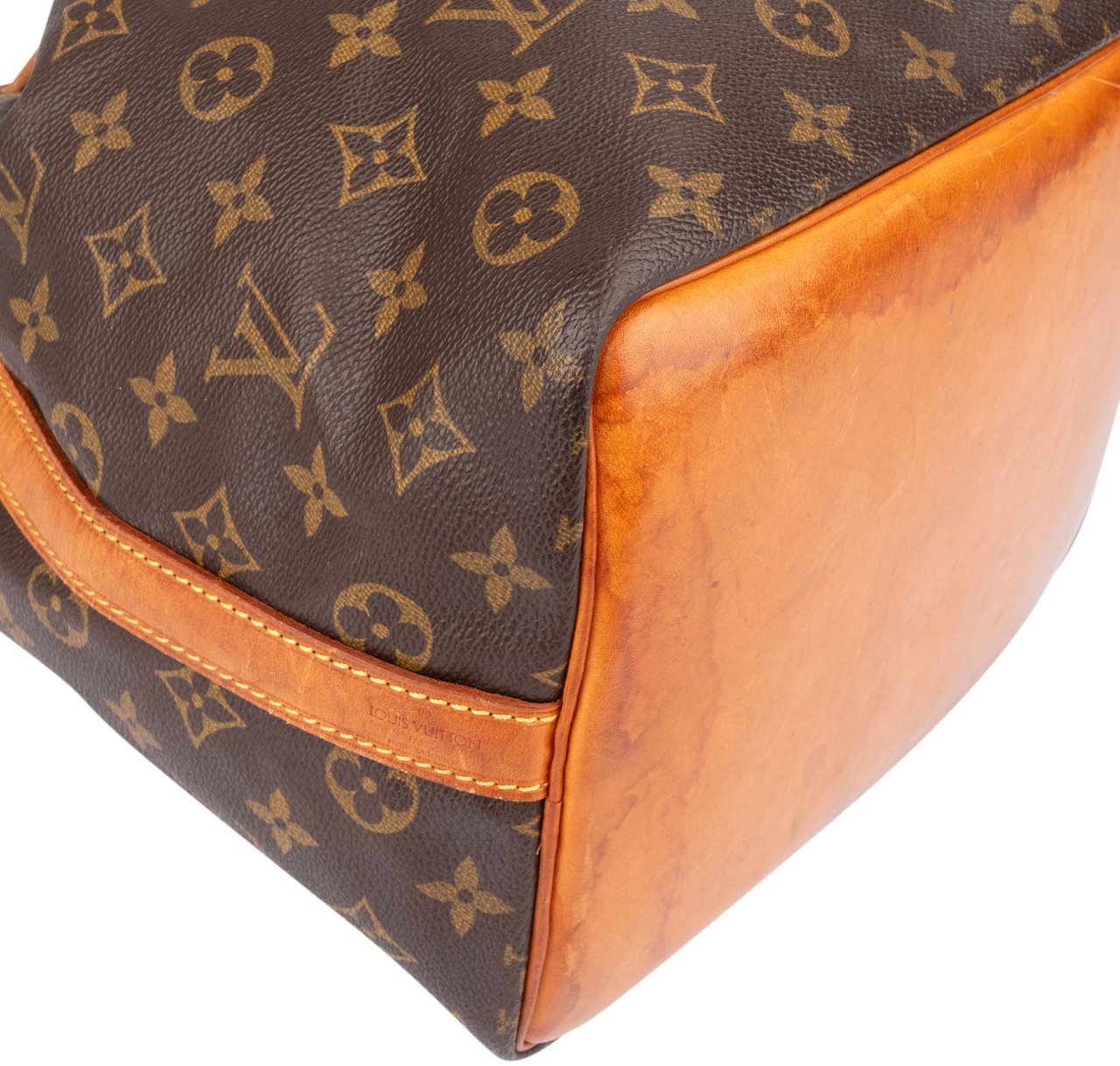 Louis Vuitton Louis Vuitton Canvas Monogram Sac Noe Petit Shoulder Bag Bruin