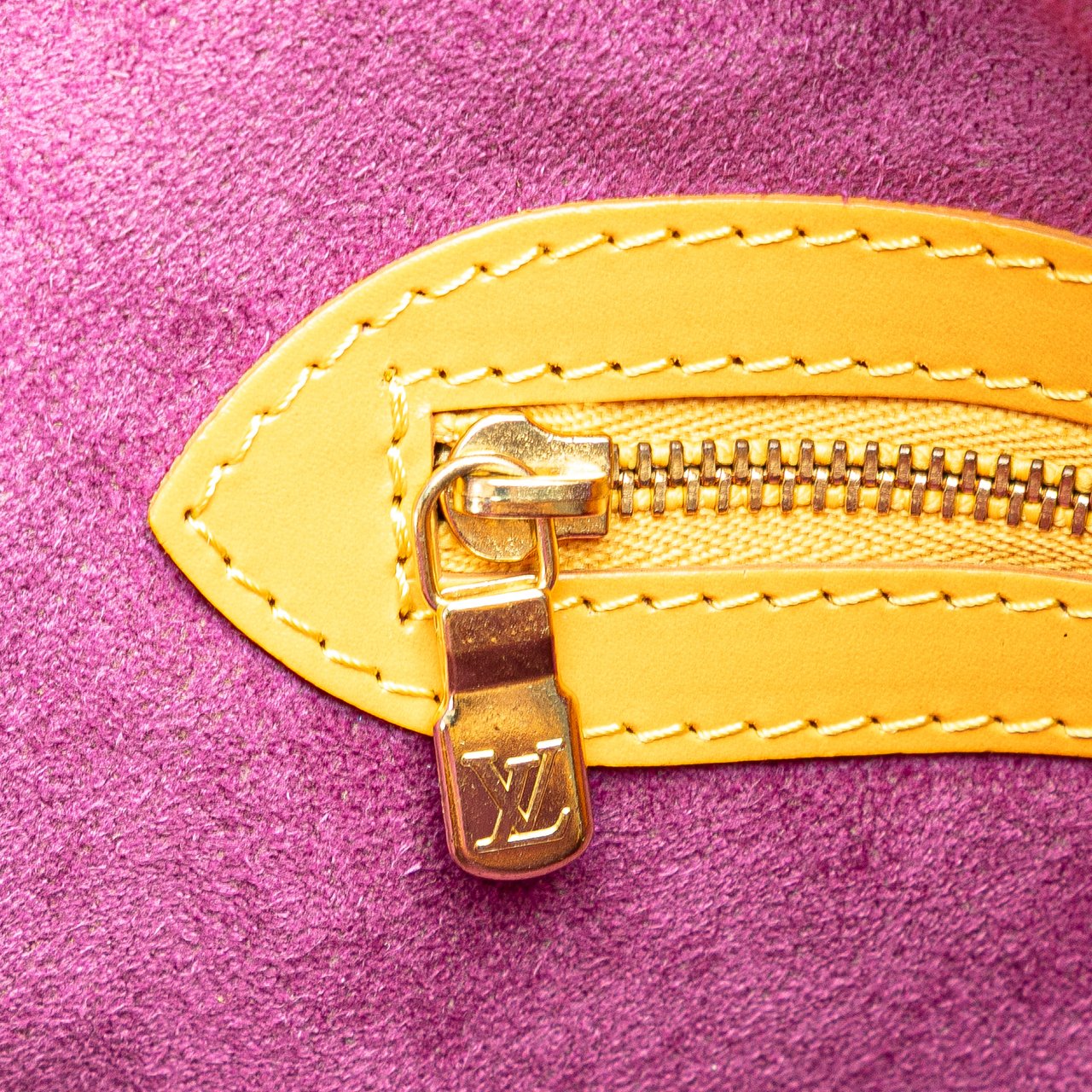 Louis Vuitton Epi Lussac Geel