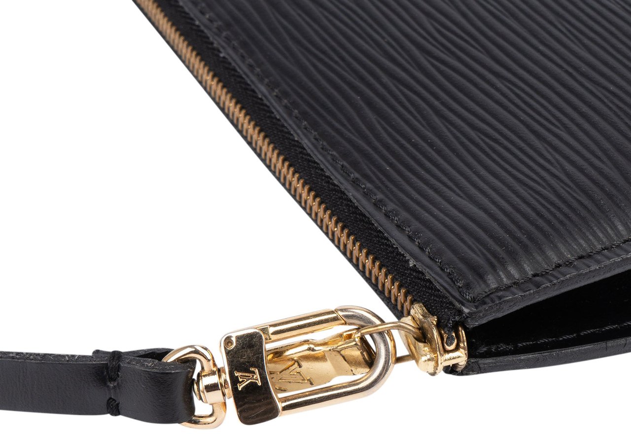 Louis Vuitton Louis Vuitton Noir Epi Leather Pochette Accessoire Handbag Zwart