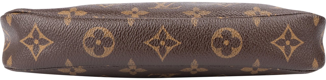 Louis Vuitton Louis Vuitton Canvas Monogram Pochette Accessoire Handbag Bruin