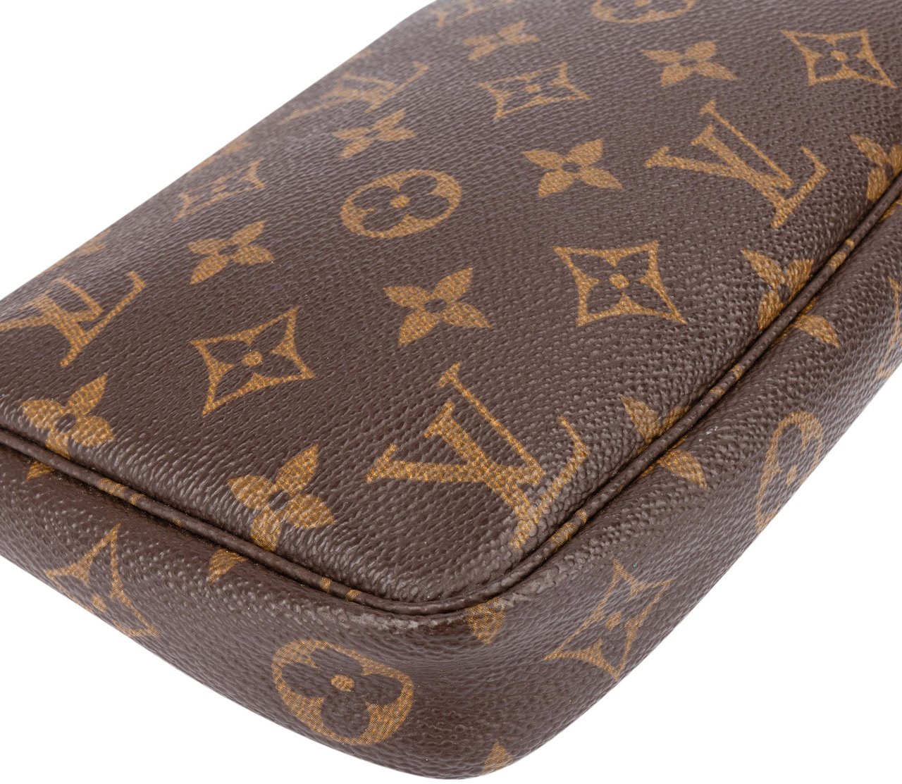 Louis Vuitton Louis Vuitton Canvas Monogram Pochette Accessoire Handbag Bruin