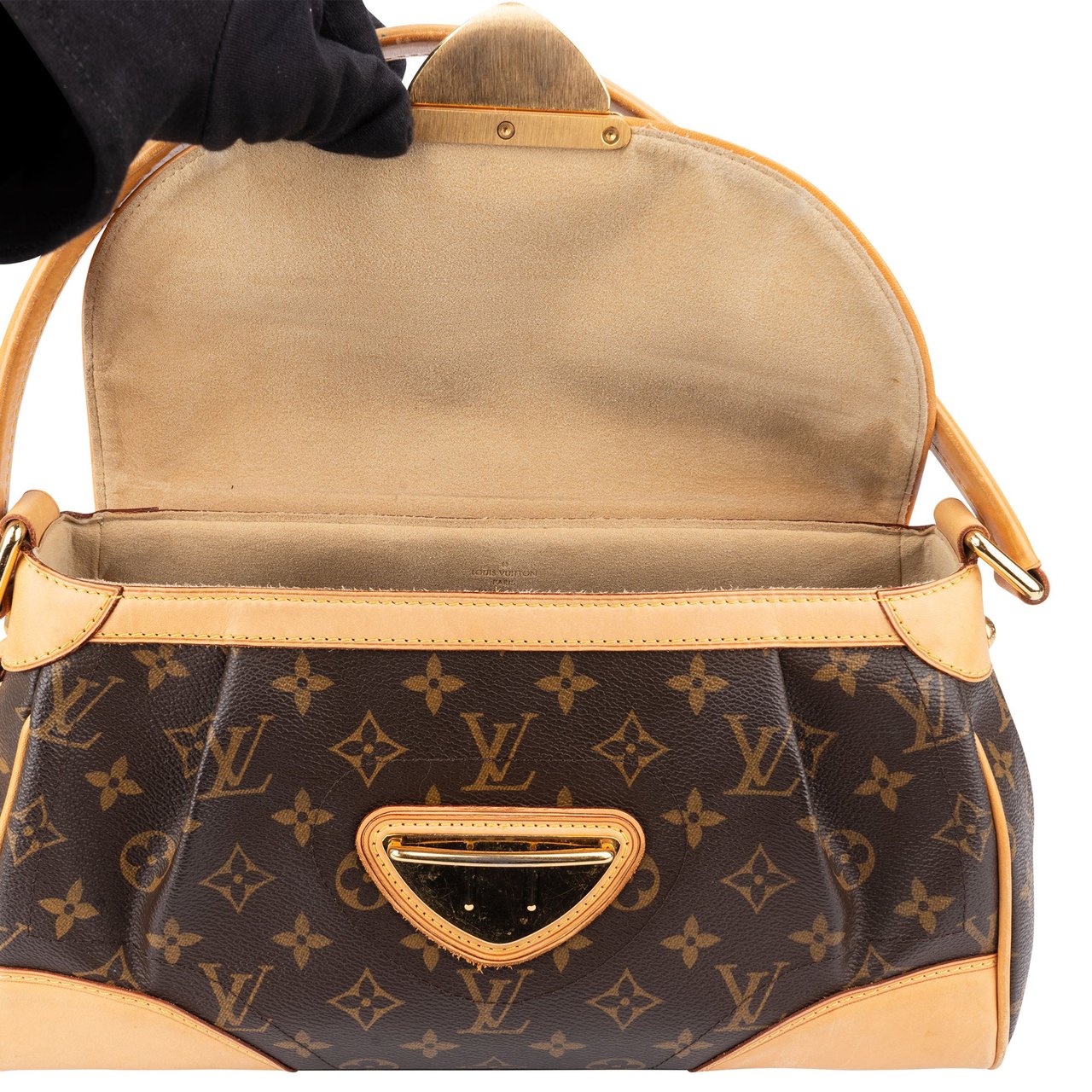 Louis Vuitton Louis Vuitton Canvas Monogram Beverly MM Shoulder Bag Bruin